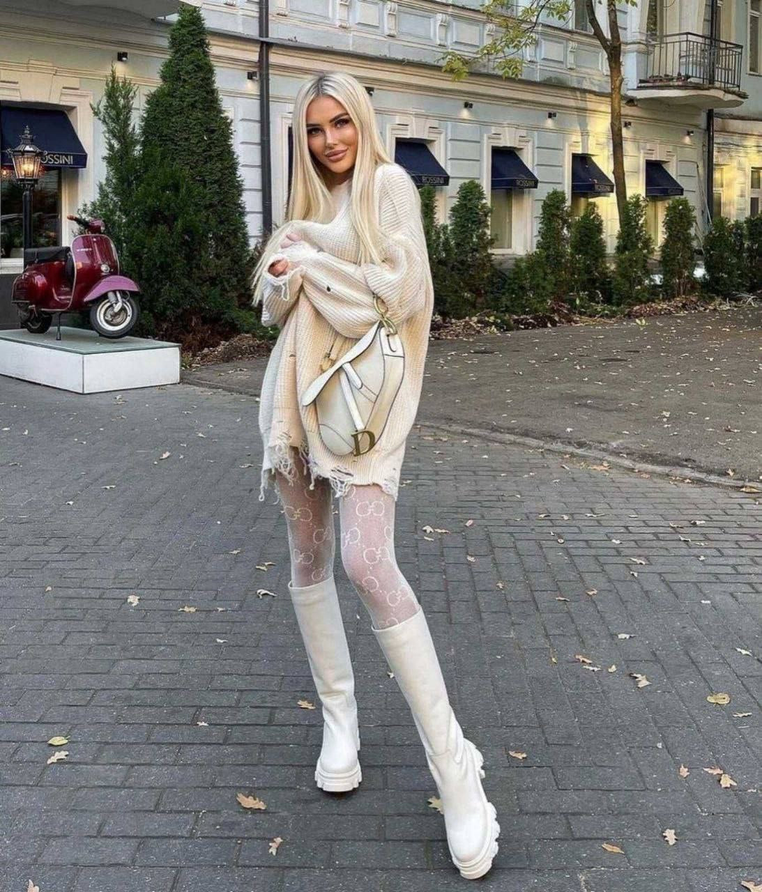 Maglione buchi